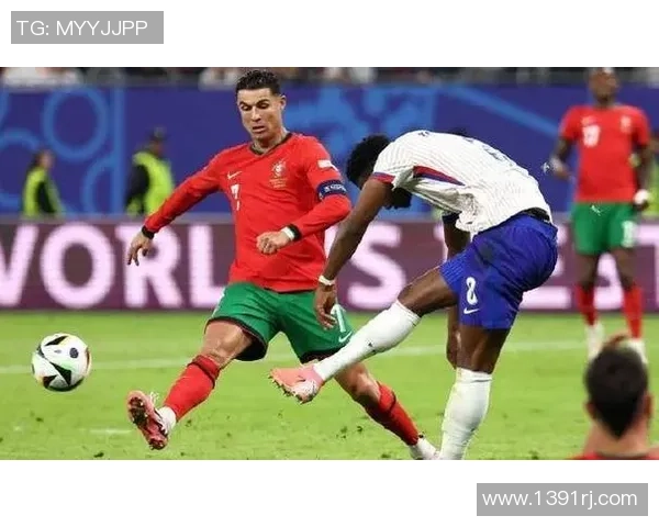 高清足球明星比赛瞬间尽显风采与激情的完美画卷